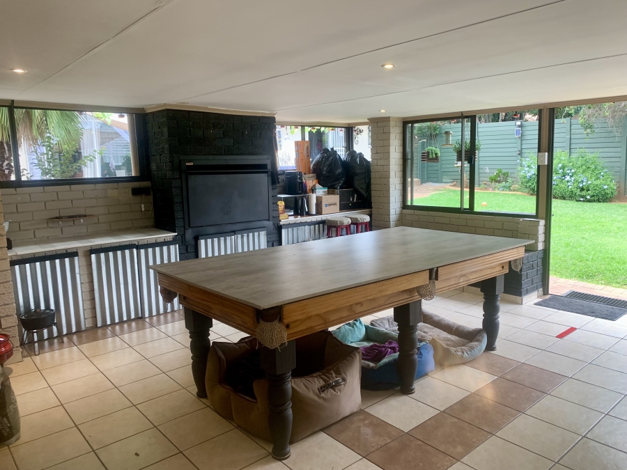 4 Bedroom Property for Sale in Farrarmere Gauteng