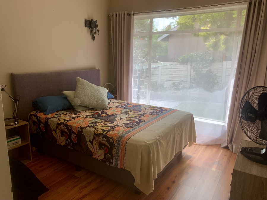 4 Bedroom Property for Sale in Farrarmere Gauteng