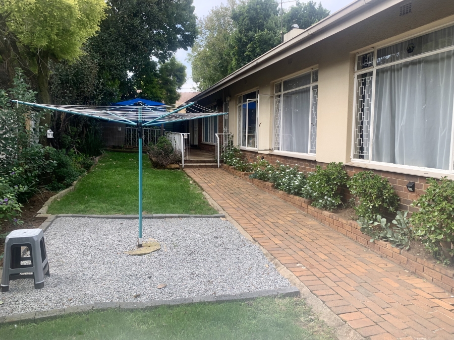 4 Bedroom Property for Sale in Farrarmere Gauteng
