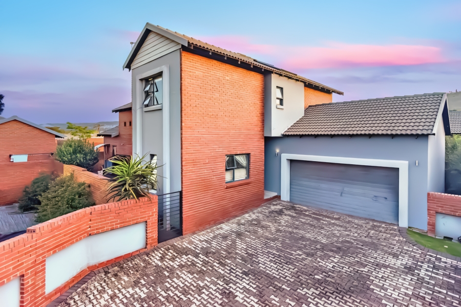 4 Bedroom Property for Sale in Willowbrook Gauteng
