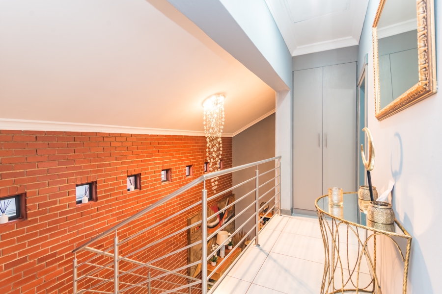 4 Bedroom Property for Sale in Willowbrook Gauteng