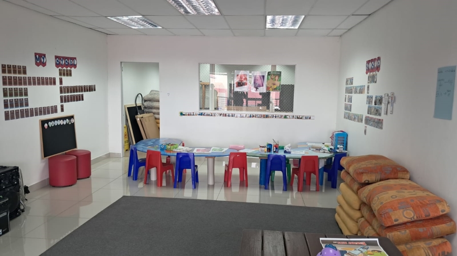 To Let Commercial Property for Rent in Pierre Van Ryneveld Gauteng