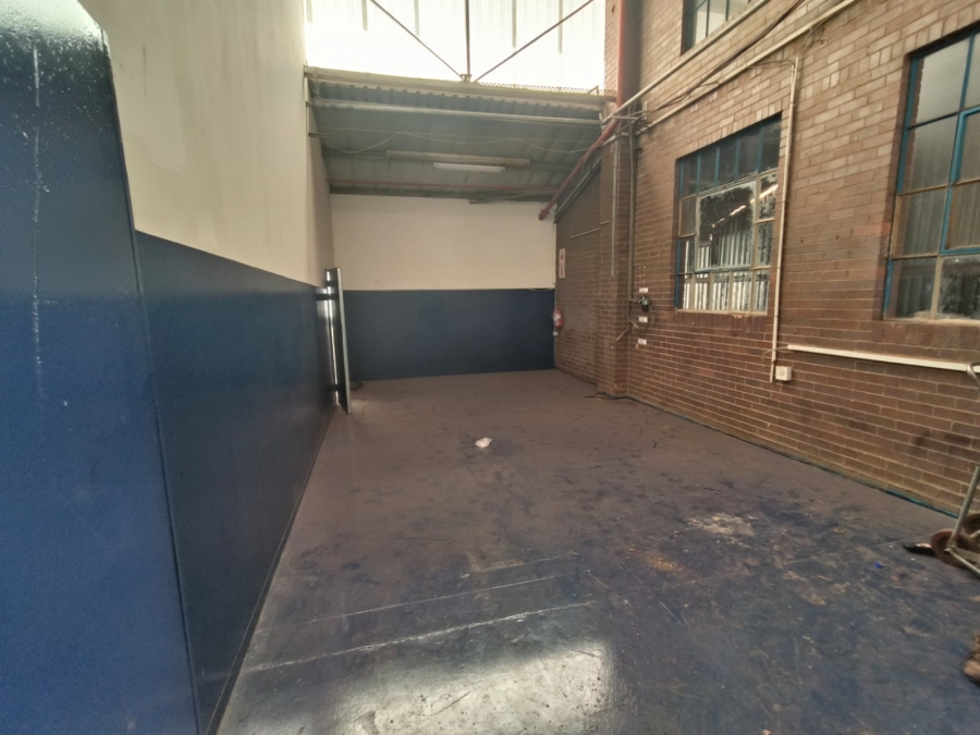To Let Commercial Property for Rent in Rosslyn Gauteng