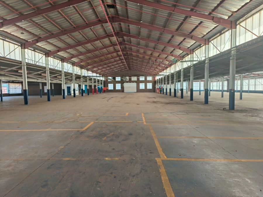 To Let Commercial Property for Rent in Rosslyn Gauteng
