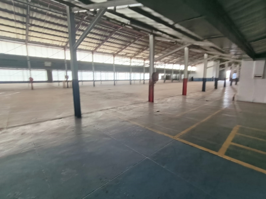 To Let Commercial Property for Rent in Rosslyn Gauteng