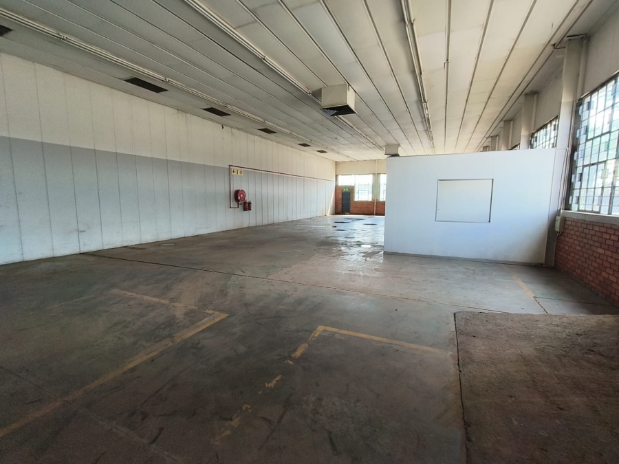 To Let Commercial Property for Rent in Rosslyn Gauteng