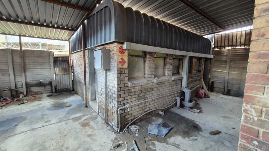 To Let Commercial Property for Rent in Silvertondale Gauteng