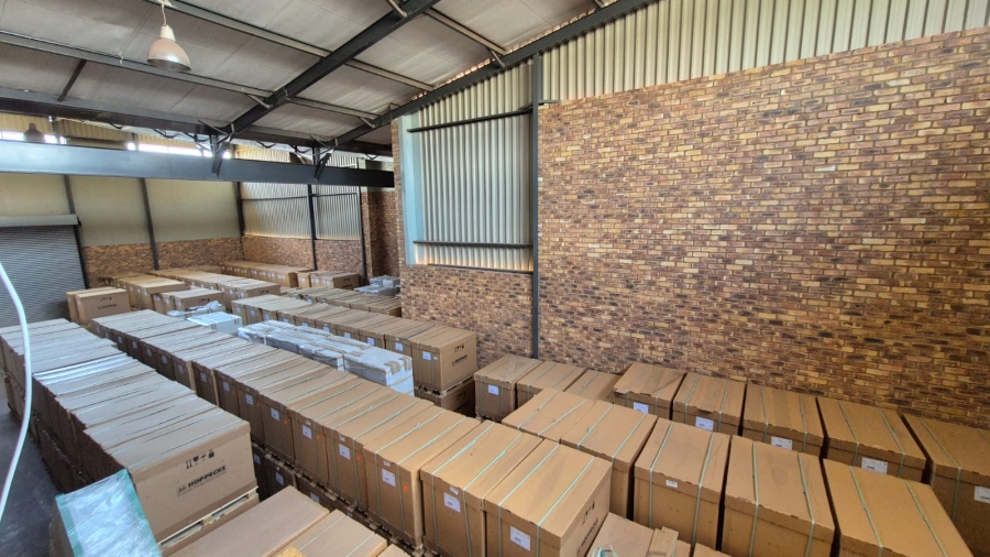 To Let Commercial Property for Rent in The Willows Gauteng