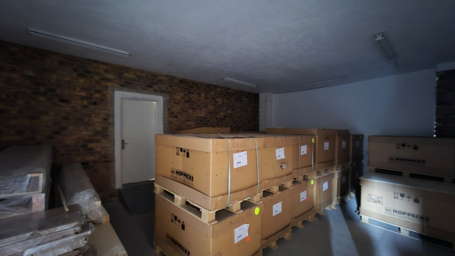 To Let Commercial Property for Rent in The Willows Gauteng