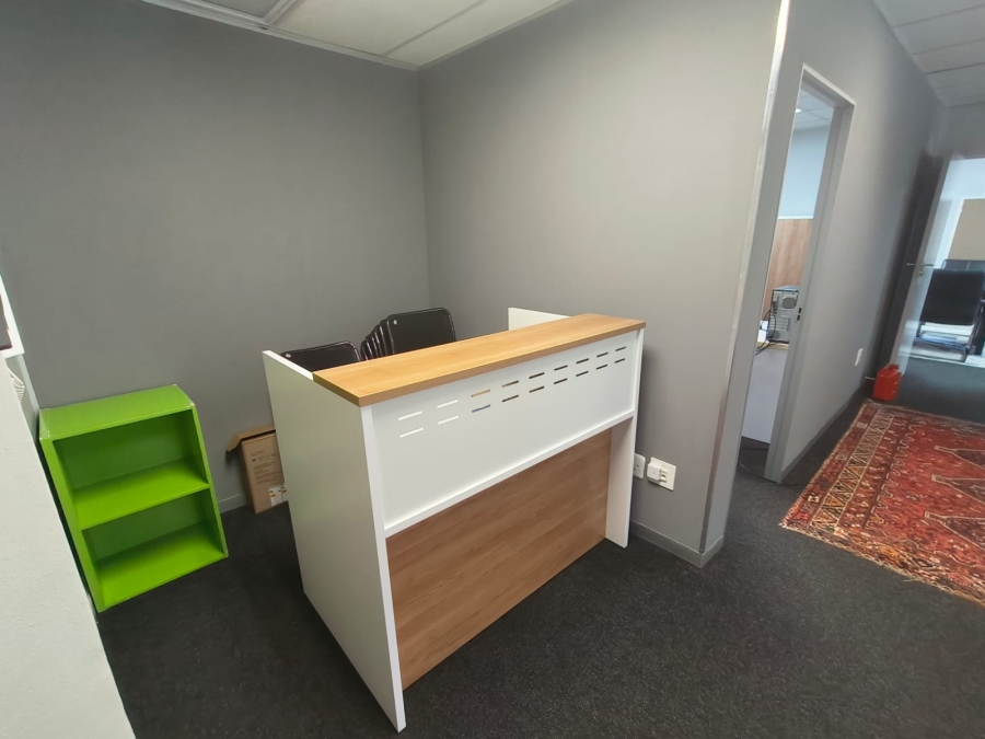 To Let Commercial Property for Rent in Route 21 Business Park Gauteng