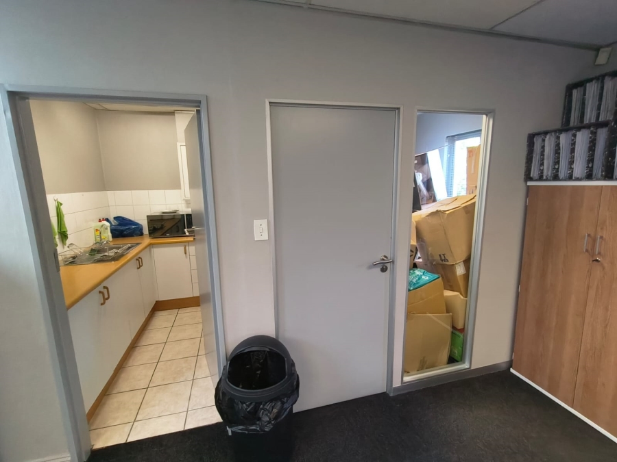 To Let Commercial Property for Rent in Route 21 Business Park Gauteng