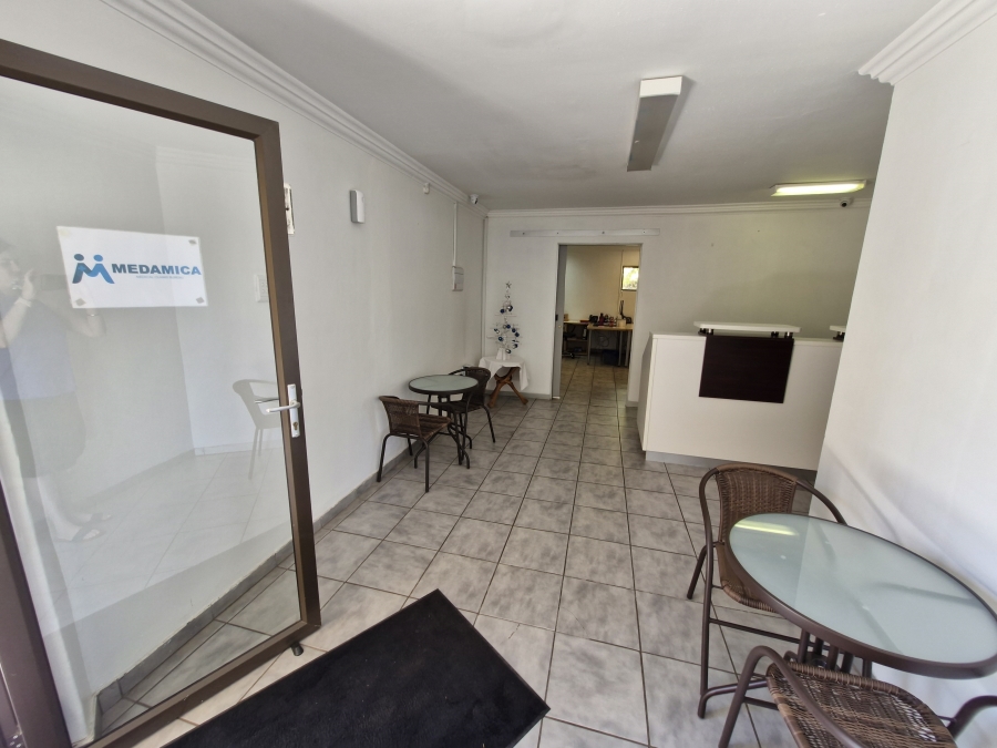 To Let Commercial Property for Rent in Wierda Park Gauteng