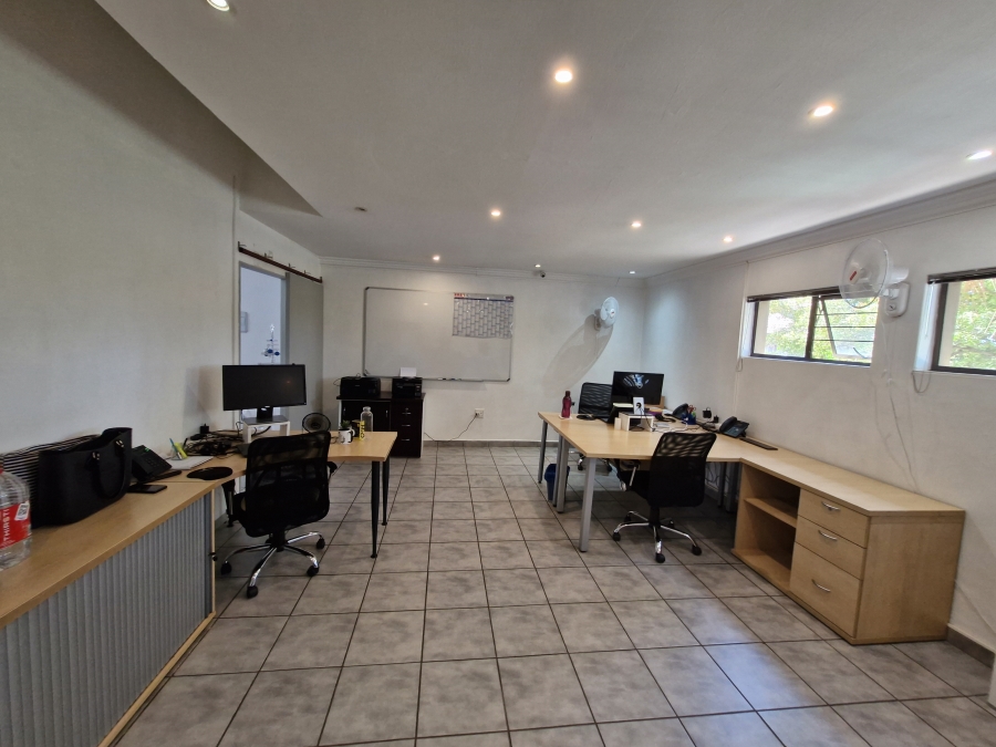 To Let Commercial Property for Rent in Wierda Park Gauteng