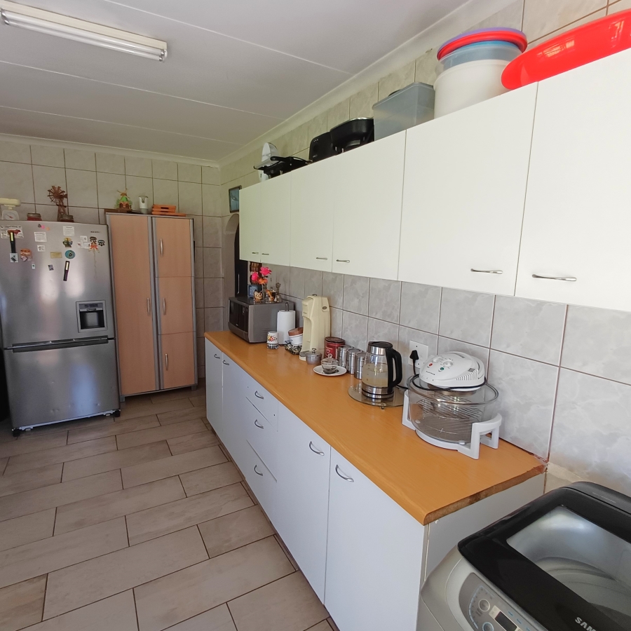 3 Bedroom Property for Sale in Nelsonia Gauteng