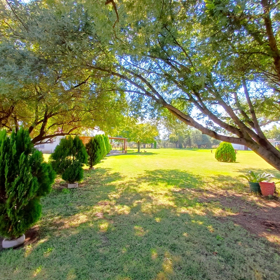 3 Bedroom Property for Sale in Nelsonia Gauteng