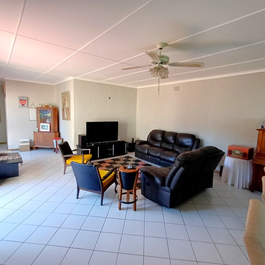 3 Bedroom Property for Sale in Nelsonia Gauteng