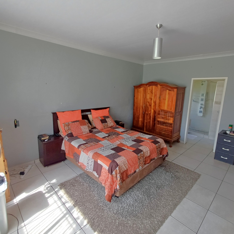 3 Bedroom Property for Sale in Nelsonia Gauteng