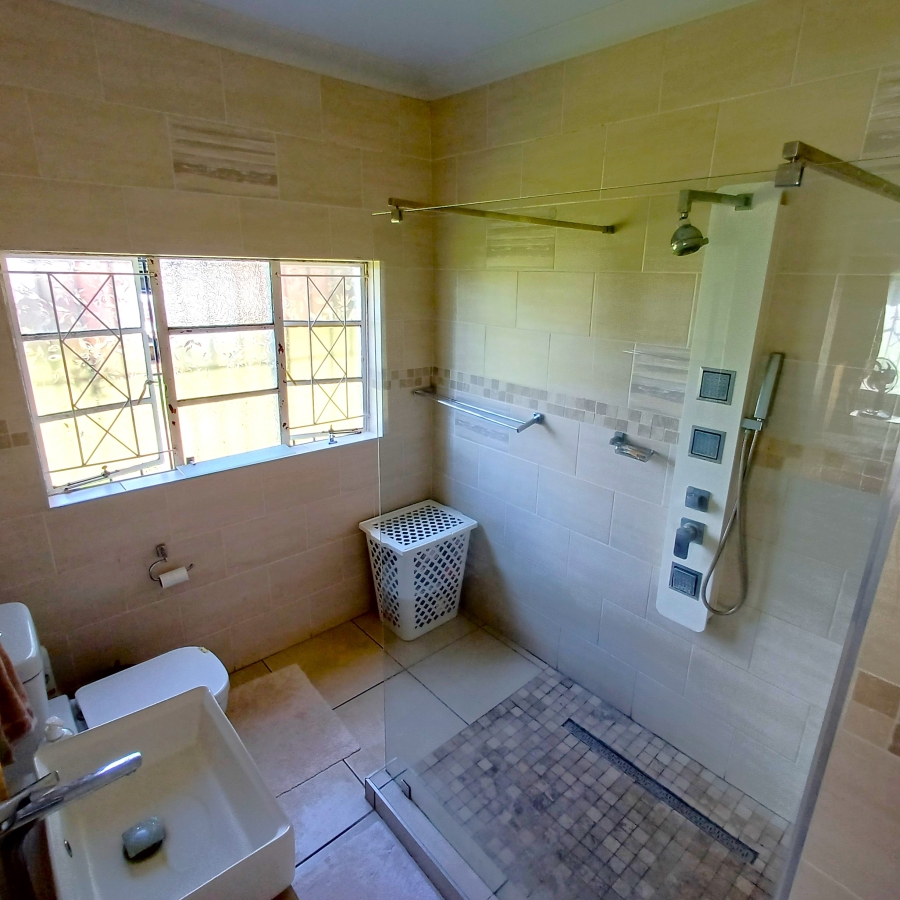 3 Bedroom Property for Sale in Nelsonia Gauteng