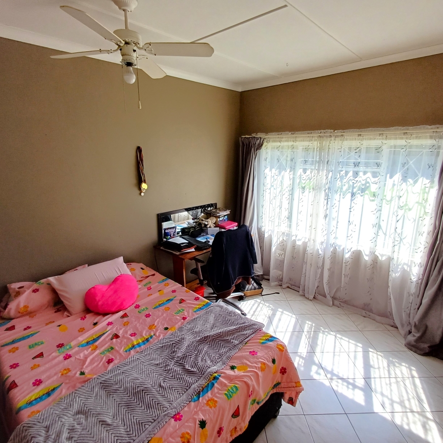 3 Bedroom Property for Sale in Nelsonia Gauteng