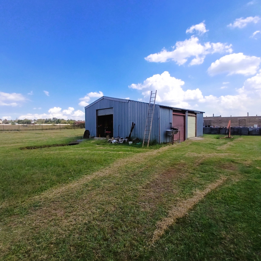 1 Bedroom Property for Sale in Nelsonia Gauteng