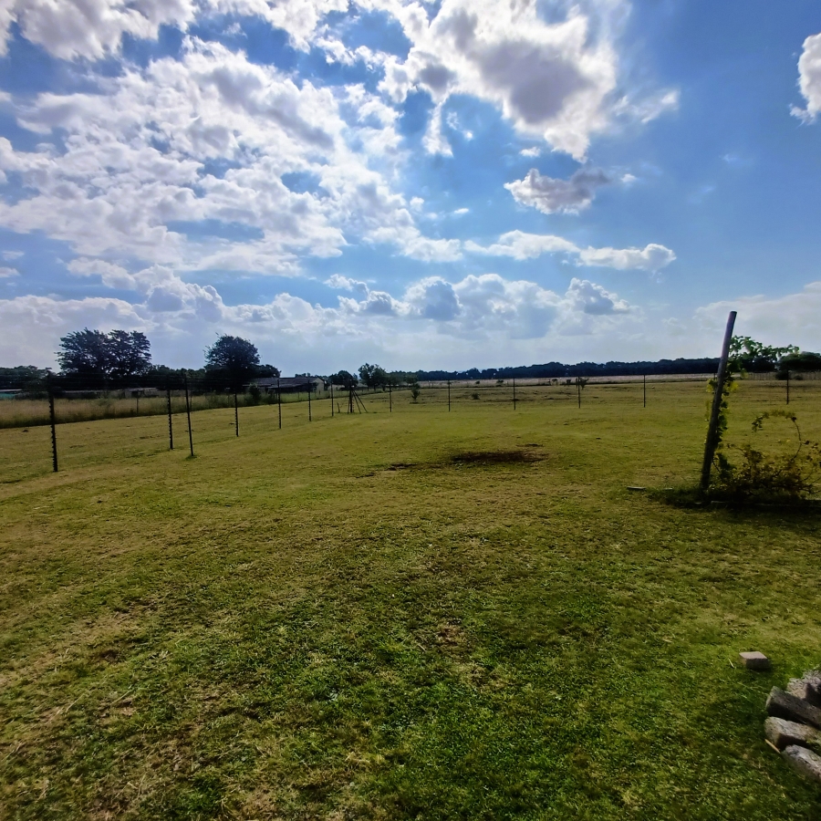 1 Bedroom Property for Sale in Nelsonia Gauteng