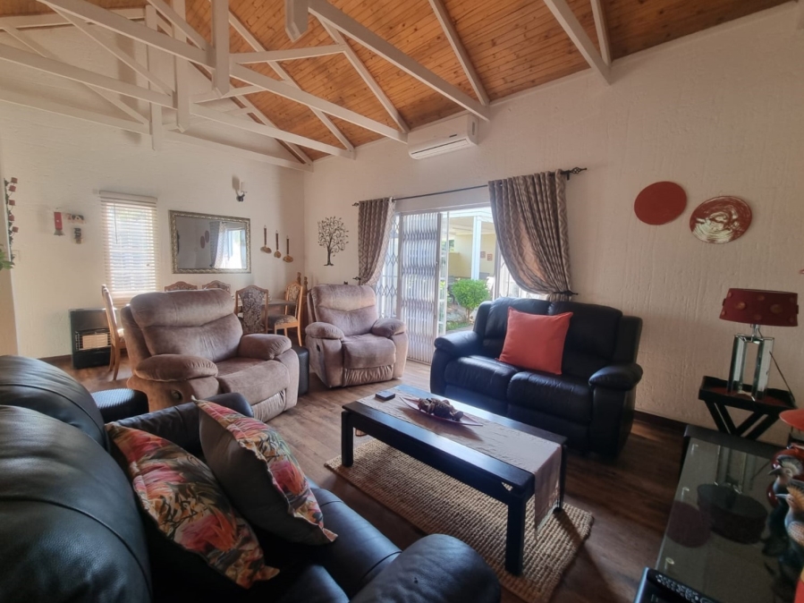 3 Bedroom Property for Sale in Vanderbijlpark SW 5 Gauteng