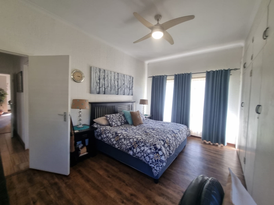 3 Bedroom Property for Sale in Vanderbijlpark SW 5 Gauteng