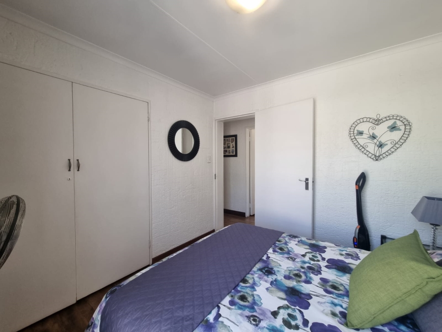 3 Bedroom Property for Sale in Vanderbijlpark SW 5 Gauteng