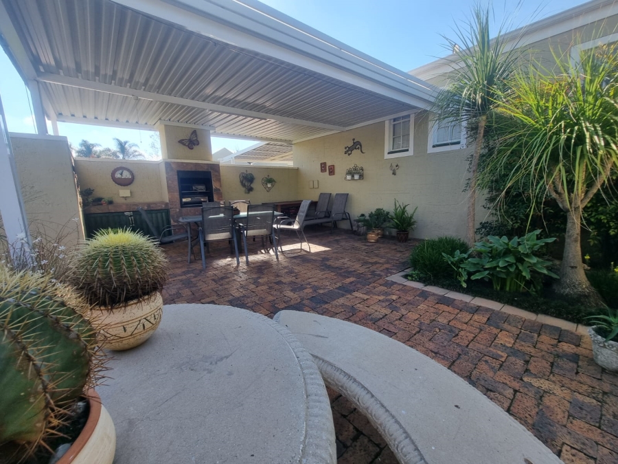 3 Bedroom Property for Sale in Vanderbijlpark SW 5 Gauteng