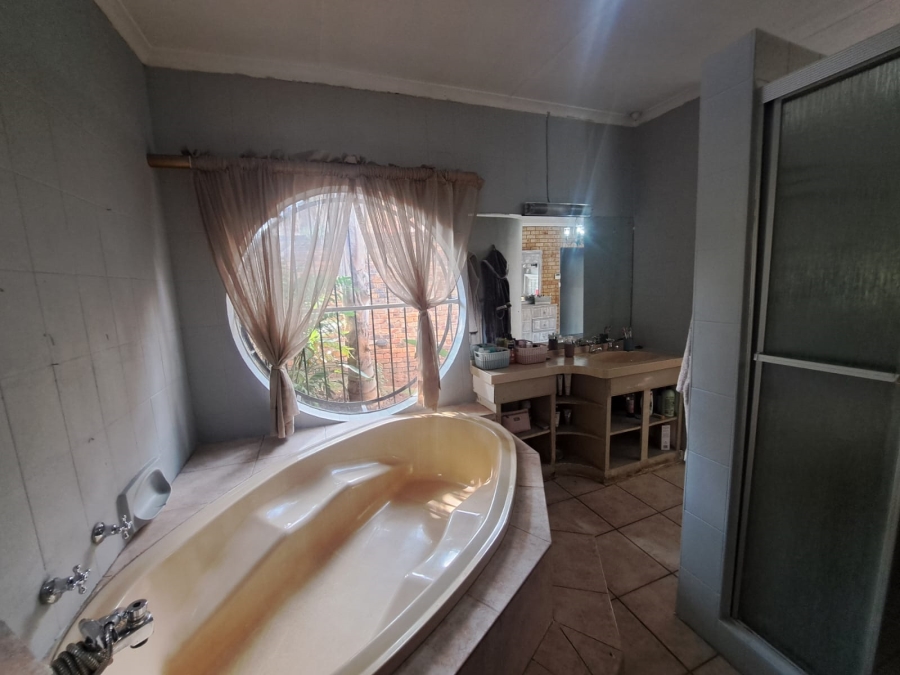 4 Bedroom Property for Sale in Vanderbijlpark SE Gauteng