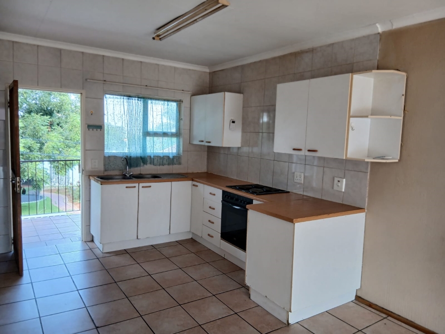 3 Bedroom Property for Sale in Horison Gauteng