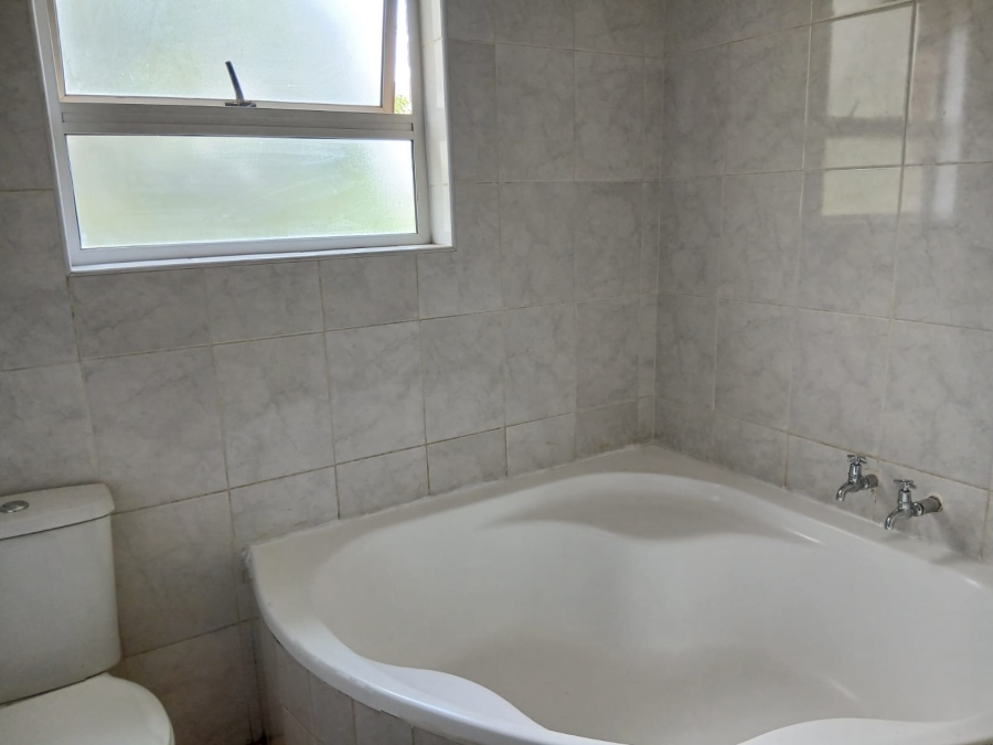 3 Bedroom Property for Sale in Horison Gauteng