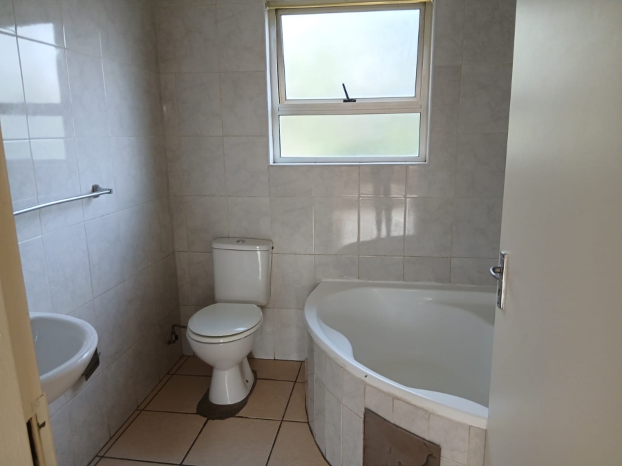 3 Bedroom Property for Sale in Horison Gauteng