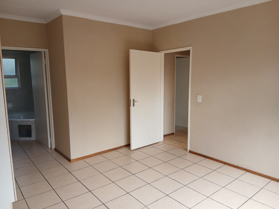 3 Bedroom Property for Sale in Horison Gauteng