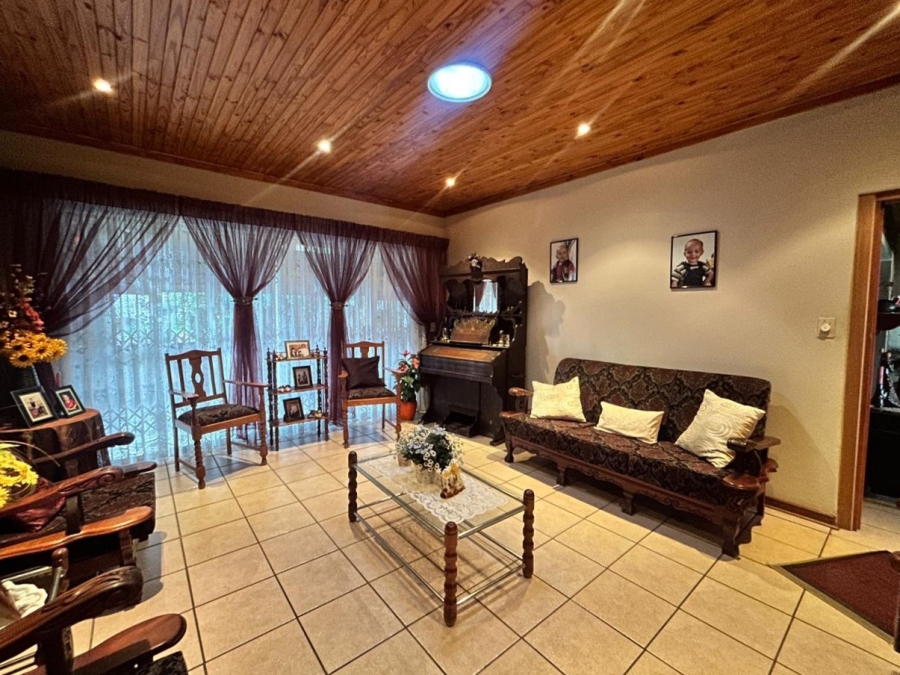 4 Bedroom Property for Sale in Vanderbijlpark SE Gauteng