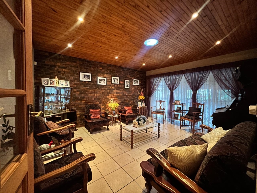 4 Bedroom Property for Sale in Vanderbijlpark SE Gauteng