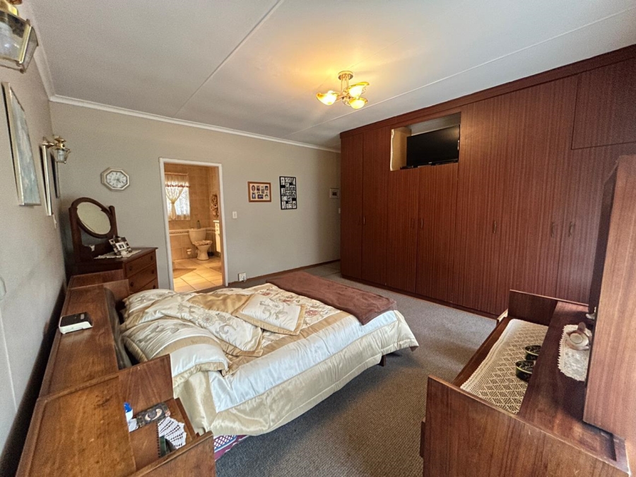 4 Bedroom Property for Sale in Vanderbijlpark SE Gauteng