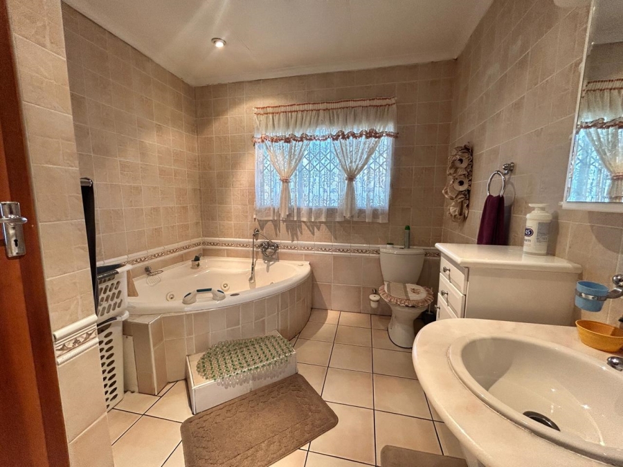 4 Bedroom Property for Sale in Vanderbijlpark SE Gauteng