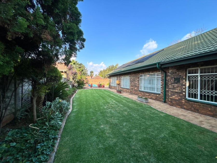 4 Bedroom Property for Sale in Vanderbijlpark SE Gauteng
