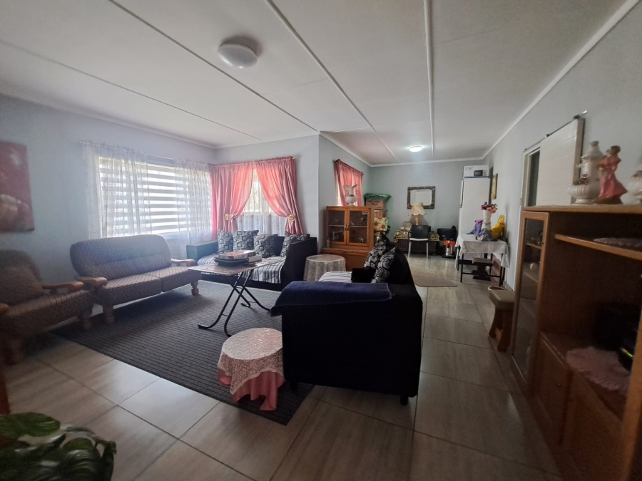 2 Bedroom Property for Sale in Vanderbijlpark SE 1 Gauteng