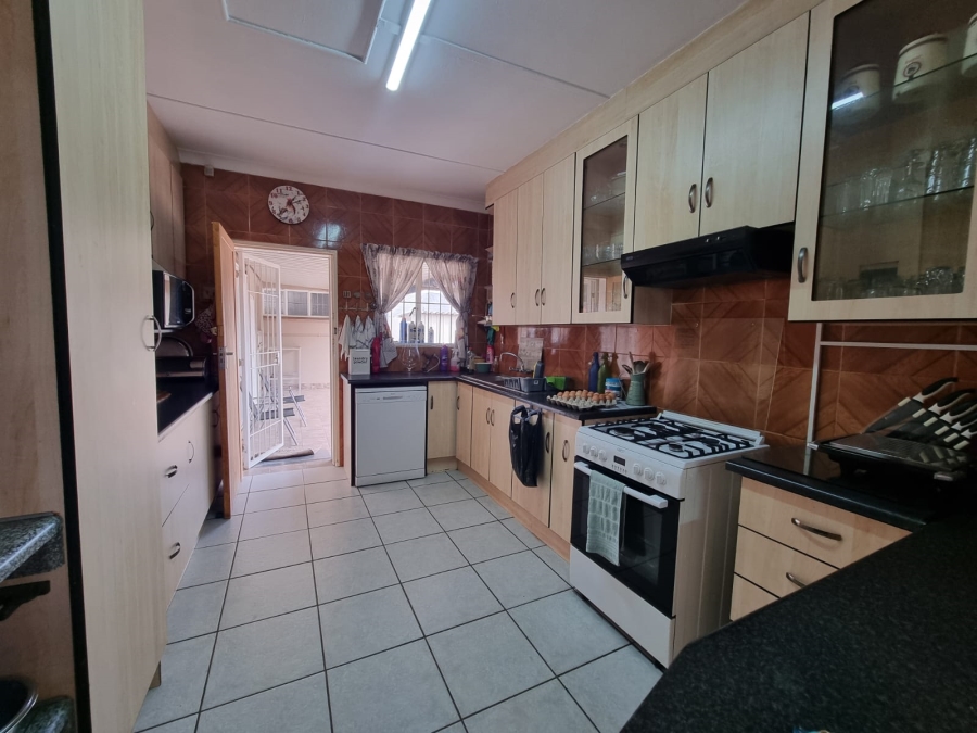 3 Bedroom Property for Sale in Risiville Gauteng