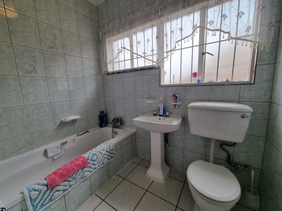 3 Bedroom Property for Sale in Risiville Gauteng