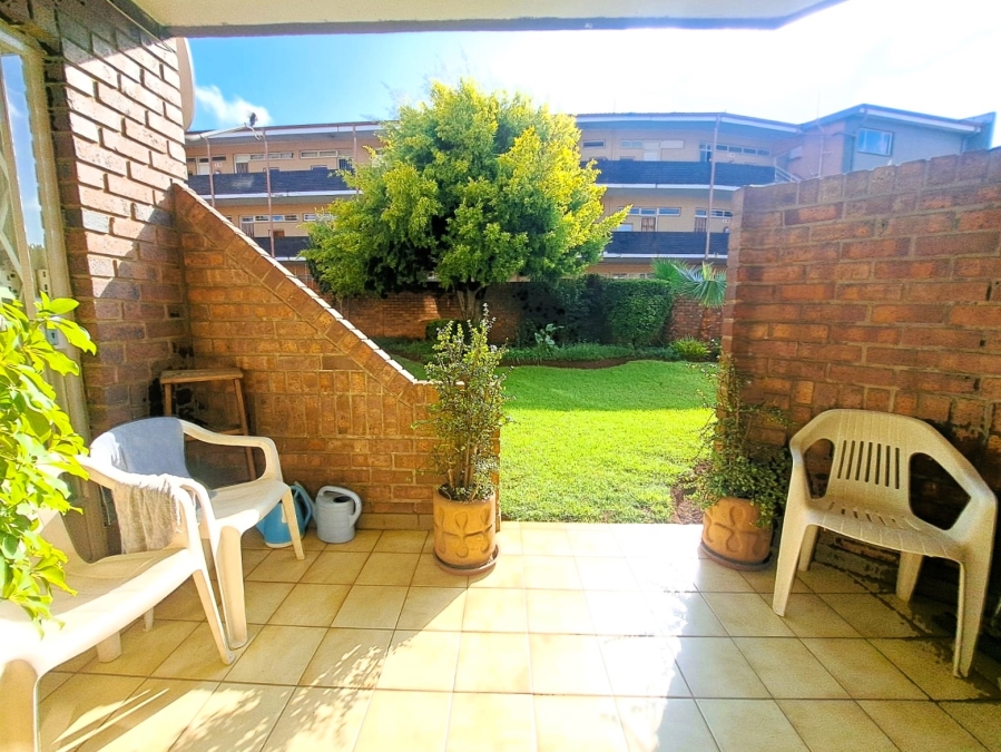 2 Bedroom Property for Sale in Three Rivers Gauteng