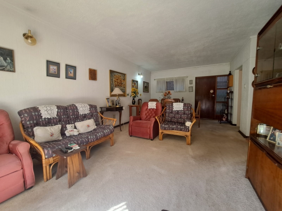 2 Bedroom Property for Sale in Three Rivers Gauteng