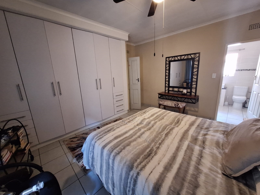 To Let 4 Bedroom Property for Rent in Vanderbijlpark SE 6 Gauteng