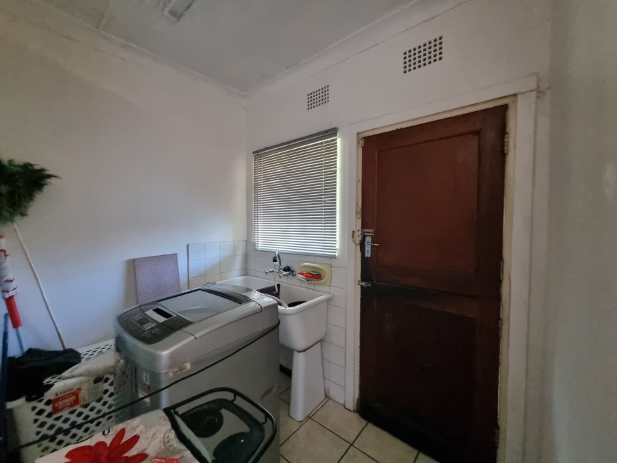 3 Bedroom Property for Sale in Unitas Park Gauteng