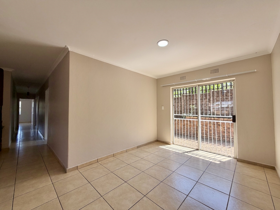 3 Bedroom Property for Sale in Glenvista Gauteng