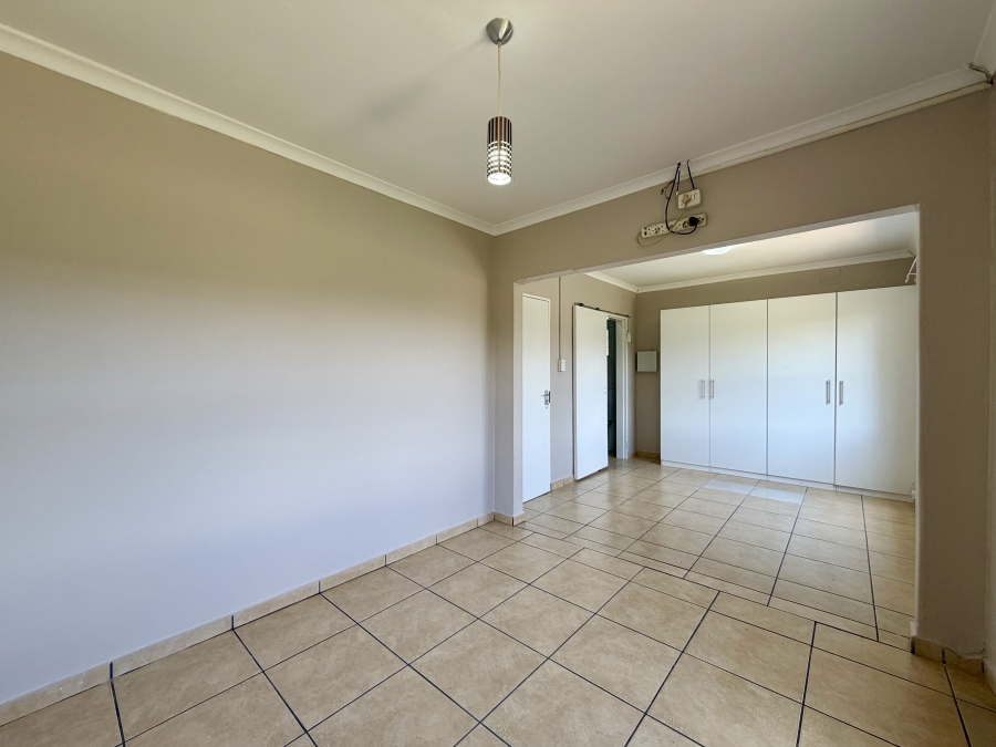 3 Bedroom Property for Sale in Glenvista Gauteng