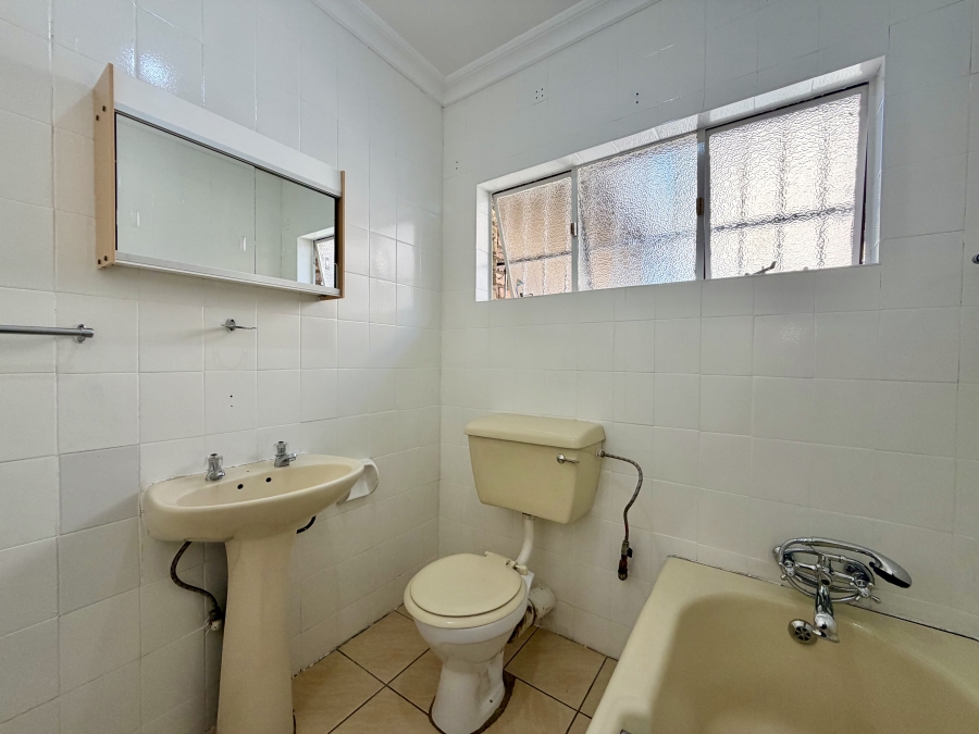 3 Bedroom Property for Sale in Glenvista Gauteng