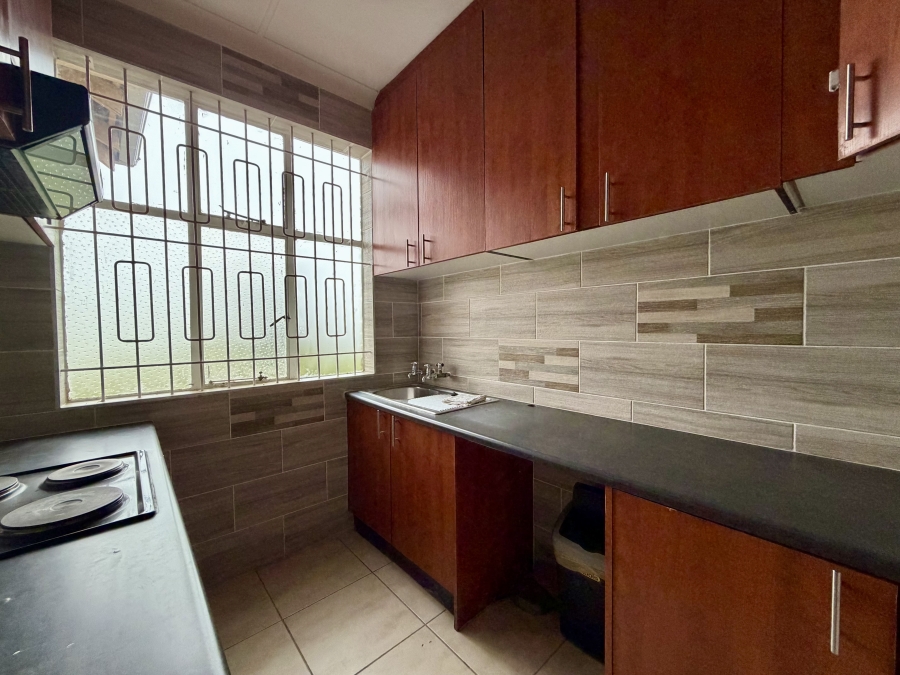 2 Bedroom Property for Sale in Florida Park Gauteng